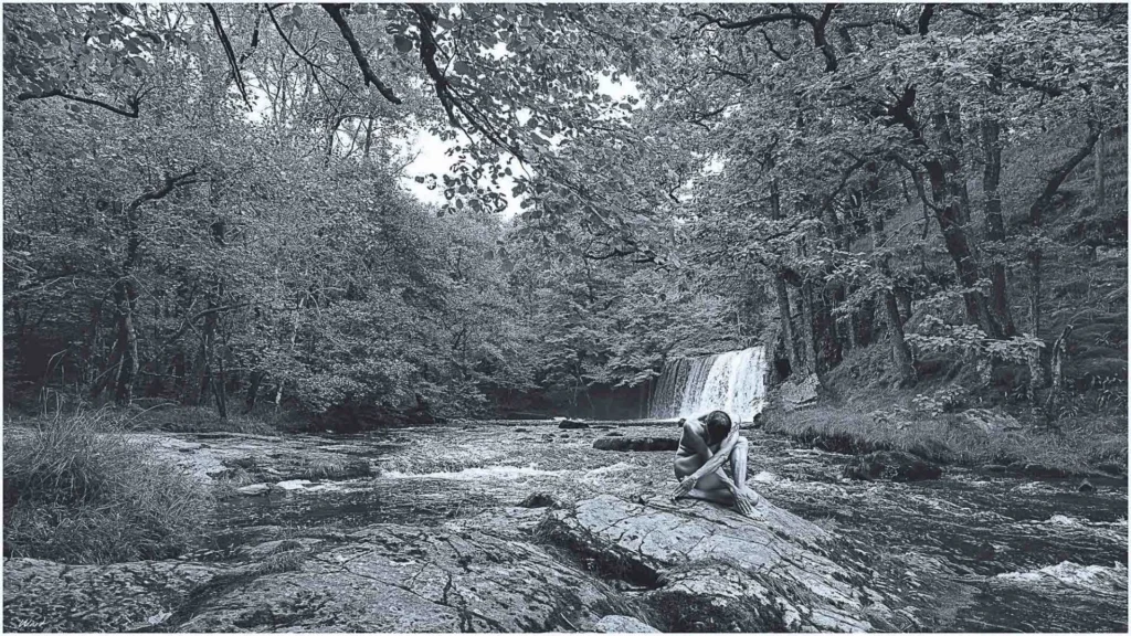 Mono Landscape Art Nudes