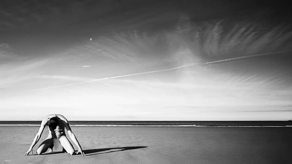 Mono Landscape Art Nudes