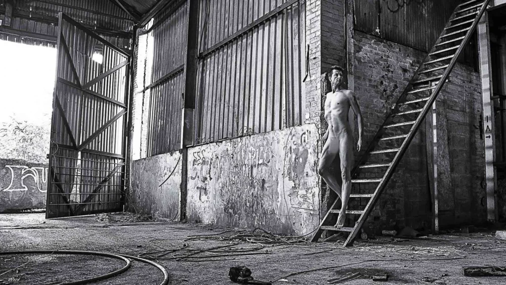 Mono Urbex Art Nudes